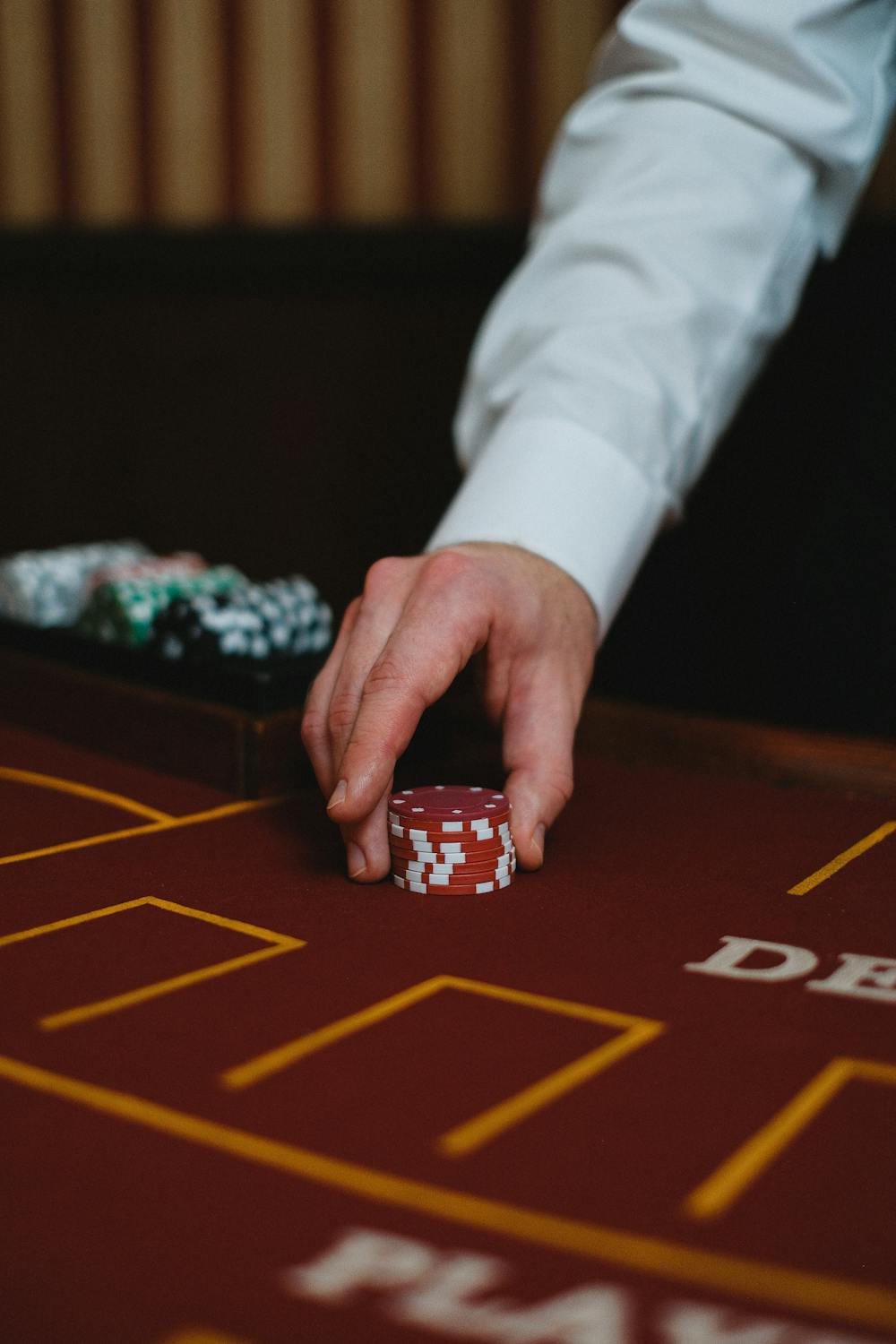 Cùng Lucky88 khám phá cách chơi phỏm tá lả đỉnh cao